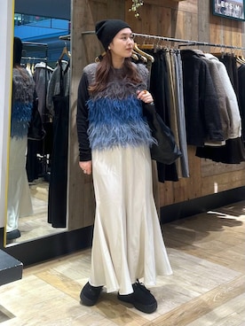 「アイテム（Tシャツ/カットソー、ブラック系）」を使った、Nozomiさん（レディース・160cm）の冬コーディネート