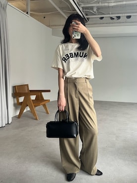 「mi via loca（ミヴィアロカ）のGILDAN ナンバーロゴTシャツ 【PT NO. MVL027 ※2A】（Tシャツ/カットソー、ベージュ系）」を使った、Sさん（レディース・156cm）の春コーディネート