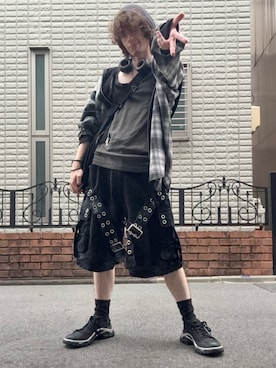 「REFLEM（レフレム）の『REFLEM/レフレム』顔料加工デニムハーフパンツ（その他パンツ、ブラック系）」を使った、rogon08さん（メンズ・172cm）の秋コーディネート