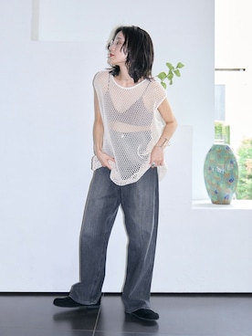 「Lee（リー）のLEE 別注 PAINTER PANTS：デニムパンツ（デニムパンツ、ブラック系）」を使った、MINNYさんの夏コーディネート