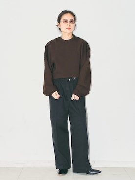 「Dickies（ディッキーズ）のDICKIES 別注 EISEN SETパンツ（チノパンツ、ブラック系）」を使った、MINNYさんの夏コーディネート