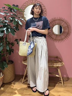 「BAYFLOW（ベイフロー）のリネンタックワイドパンツ（その他パンツ、ホワイト系）」を使った、egaotokuiさん（レディース・170cm）の夏コーディネート