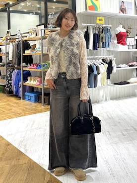 「BAYFLOW（ベイフロー）のアイテム」を使った、egaotokuiさん（レディース・170cm）の秋コーディネート