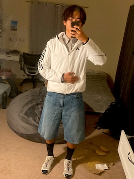 「adidas（アディダス）のアイテム（ジャケット/アウター）」を使った、ali298さん（メンズ・180cm）の春コーディネート