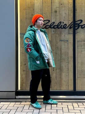 「アイテム（ニットキャップ/ビーニー）」を使った、EDDIE BAUER@仙台アエル店さん（メンズ・170cm・20代）の冬コーディネート