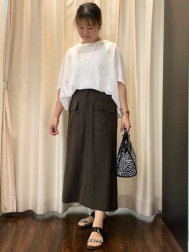 「UNTITLED（アンタイトル）の【UVカット/接触冷感/吸水速乾/ストレッチ性】ドルマンプルオーバー（Tシャツ/カットソー、ホワイト系）」を使った、Ayaさん（レディース・160cm）の夏コーディネート