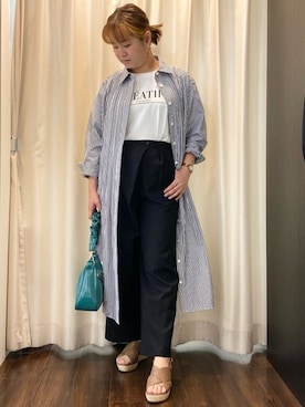 「UNTITLED（アンタイトル）のタイプライターシャツワンピース（ワンピース、ブルー系）」を使った、Ayaさん（レディース・160cm）の春コーディネート