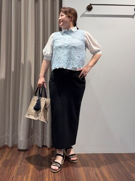 「grove（グローブ）の【2点SET・二の腕カバー】レースベスト×シアーブラウスSET（シャツ/ブラウス、ブルー系）」を使った、Tomoさん（レディース・159cm）の春コーディネート