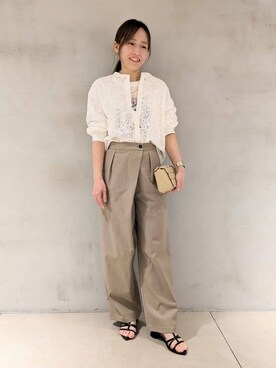 「UNTITLED（アンタイトル）の【セットアップ可能/トレンド】クロシェ風レースシャツ（シャツ/ブラウス、ホワイト系）」を使った、kanaさん（レディース・156cm）の春コーディネート