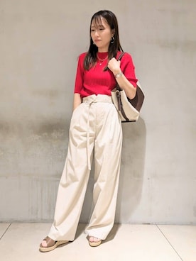 「UNTITLED（アンタイトル）の【五分袖/タイト】コットンリネン2WAYニット（ニット/セーター、レッド系）」を使った、kanaさん（レディース・156cm）の夏コーディネート