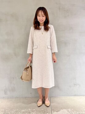 「INDIVI（インディヴィ）の【合皮／マルチWAY／サブバック付】ミニショルダーバッグ（ショルダーバッグ、ベージュ系）」を使った、kanaさん（レディース・156cm）の秋コーディネート