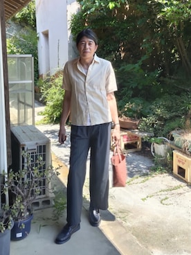 「SIWA・紙和（シワ）のアイテム」を使った、ヨゴロウザさん（メンズ・172cm）の夏コーディネート