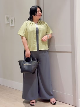 「grove（グローブ）の【洗える・シワになりにくい】麻調スリーブドロストブラウス（シャツ/ブラウス、グリーン系）」を使った、sasaさん（レディース・161cm）の春コーディネート
