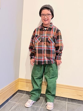 「CONVERSE ALL STAR（コンバースオールスター）のアイテム」を使った、hu-goさん（キッズ・120cm）の秋コーディネート