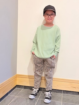 「CONVERSE ALL STAR（コンバースオールスター）のアイテム」を使った、hu-goさん（キッズ・120cm）の秋コーディネート