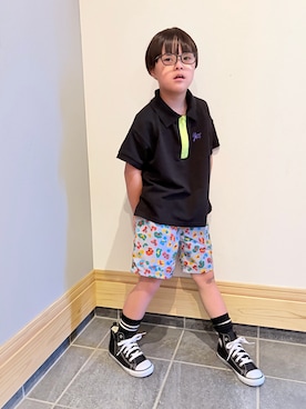 「CONVERSE ALL STAR（コンバースオールスター）のCHILD ALL STAR Z HI / チャイルド　オールスター　Ｚ　ＨＩ（スニーカー、ブラック系）」を使った、hu-goさん（キッズ・120cm）の夏コーディネート