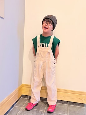「SUKUSUKU（スクスク）のASICS KIDS（アシックスキッズ）GD.RUNNER[R]MINI MG 4（スニーカー、レッド系）」を使った、hu-goさん（キッズ・120cm）の夏コーディネート