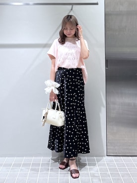 「NATURAL BEAUTY BASIC（ナチュラルビューティーベーシック）のロゴTシャツ（Tシャツ/カットソー、ピンク系）」を使った、non🍓🫧さん（レディース・159cm）の夏コーディネート