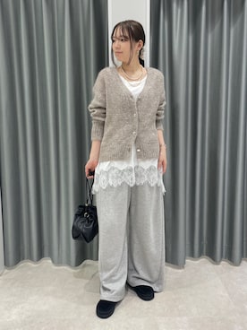 「DouDou（ドゥドゥ）のアイテム（パンツ）」を使った、doudoumisakiさん（レディース・160cm）の秋コーディネート