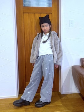 「アイテム（つなぎ/オールインワン、ホワイト系）」を使った、おははさん（キッズ・132cm）の秋コーディネート