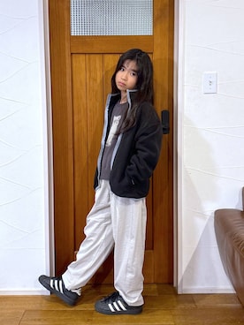 「アイテム（ニット/セーター）」を使った、おははさん（キッズ・139cm）の秋コーディネート