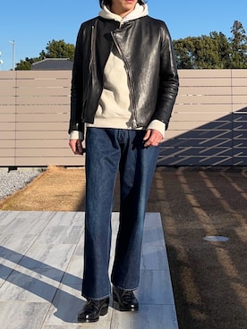 「アイテム（ライダースジャケット）」を使った、mino さん（メンズ・168cm・30代）の冬コーディネート