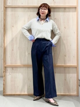 「THE SHOP TK （ザ ショップ ティーケー ）の【1枚でスタイル決まる】シャツレイヤード風 襟付ケーブルニット（ニット/セーター、ホワイト系）」を使った、nakoさん（レディース）の冬コーディネート