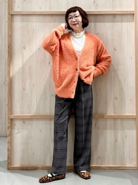 「THE SHOP TK （ザ ショップ ティーケー ）の【ふわふわあったか】フェザーカーディガン（カーディガン/ボレロ、オレンジ系）」を使った、nakoさん（レディース）の冬コーディネート