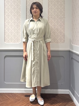 「grove（グローブ）の【貴島明日香さん着用・美シルエット】ウエストタック配色ワンピース（ワンピース、ベージュ系）」を使った、manaさん（レディース・162cm）の春コーディネート