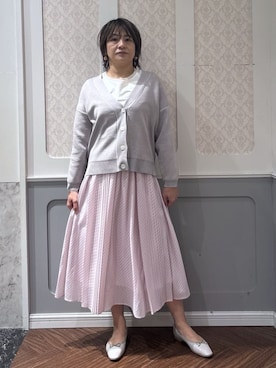 「grove（グローブ）のシアーレイヤードスリーブロンT（Tシャツ/カットソー、ホワイト系）」を使った、manaさん（レディース・162cm）の冬コーディネート