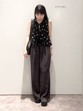 「LOWRYS FARM（ローリーズファーム）のホップサックワイドパンツ 602808（その他パンツ、グレー系）」を使った、みくさん（レディース・155cm）の夏コーディネート