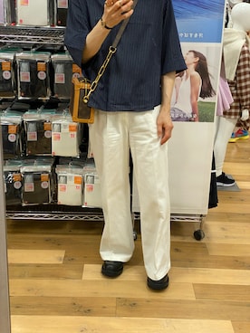 「アイテム（デジタル腕時計）」を使った、朧さん（メンズ・172cm）の秋コーディネート