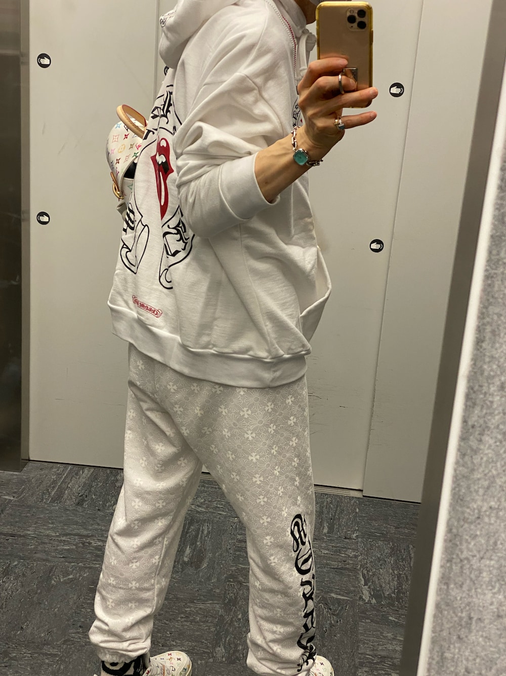 クロムハーツ 4T スウェットパンツ 着画有り けけけ｜CHROME HEARTSの