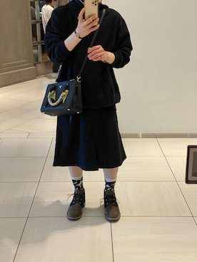 「PRADA（プラダ）のアイテム（バッグ）」を使った、朧さん（メンズ・172cm）の春コーディネート