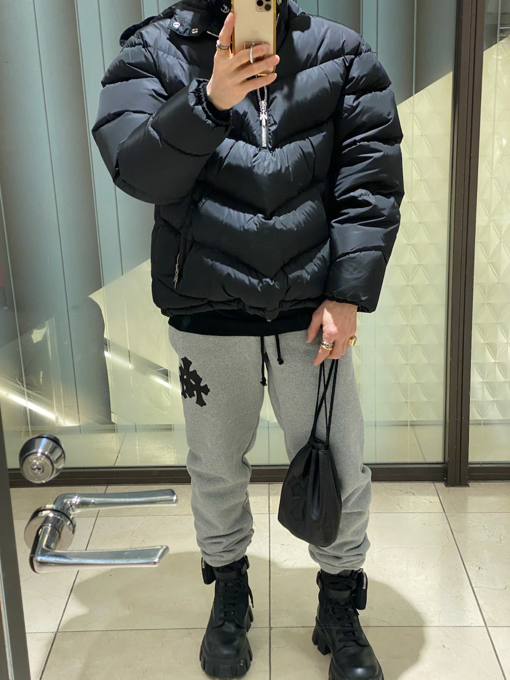 CHROME HEARTSのダウンジャケット/コートを使ったメンズ人気