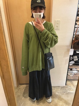「LACOSTE（ラコステ）のLACOSTE L CAP（キャップ、ブラック系）」を使った、ねっちさん（レディース・151cm）の冬コーディネート