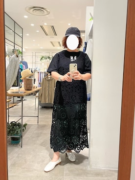 「シアタープロダクツ(THEATRE PRODUCTS)」｜「アイテム（帽子）」を使った、naさん（レディース・155cm）の夏コーディネート