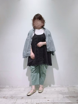 「SVEC（シュベック）のアイテム（バレエシューズ）」を使った、naさん（レディース・155cm）の秋コーディネート