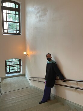 「RAF SIMONS（ラフシモンズ）のアイテム（デニムパンツ、パープル系）」を使った、Hamamoto Keitaさん（メンズ・180cm）の冬コーディネート