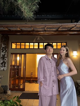 「アイテム（セットアップ）」を使った、慶太さん（メンズ・180cm）の春コーディネート