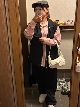 「アイテム（スニーカー）」を使った、おばばさん（レディース・145cm）の秋コーディネート