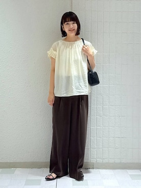 「アイテム（タンクトップ）」を使った、yoshiさん（レディース・164cm・30代）の秋コーディネート
