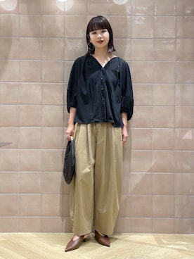 「e/rm（イーアールエム）のアイテム（シャツ/ブラウス）」を使った、yoshiさん（レディース・164cm）の夏コーディネート