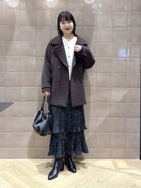 「アイテム（ピーコート）」を使った、yoshiさん（レディース・164cm）の秋コーディネート