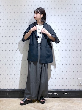 「ラップパンツ」｜「アイテム（スラックス）」を使った、yoshiさん（レディース・164cm）の春コーディネート