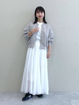 「A part by（アパートバイ）のアイテム（MA-1）」を使った、yoshiさん（レディース・164cm）の冬コーディネート