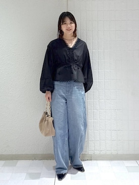 「A part by（アパートバイ）のApbコクーンデニムパンツ（デニムパンツ、ブルー系）」を使った、yoshiさん（レディース・164cm）の春コーディネート