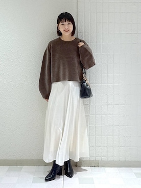 「アイテム（キーホルダー）」を使った、yoshiさん（レディース・164cm）の秋コーディネート