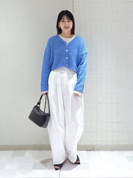 「A part by（アパートバイ）のレースカット_長袖（Tシャツ/カットソー、ホワイト系）」を使った、yoshiさん（レディース・164cm）の春コーディネート