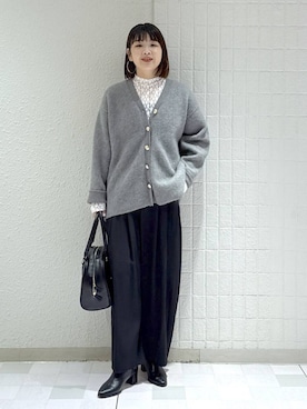 「アイテム（スラックス）」を使った、yoshiさん（レディース・164cm・30代）の秋コーディネート